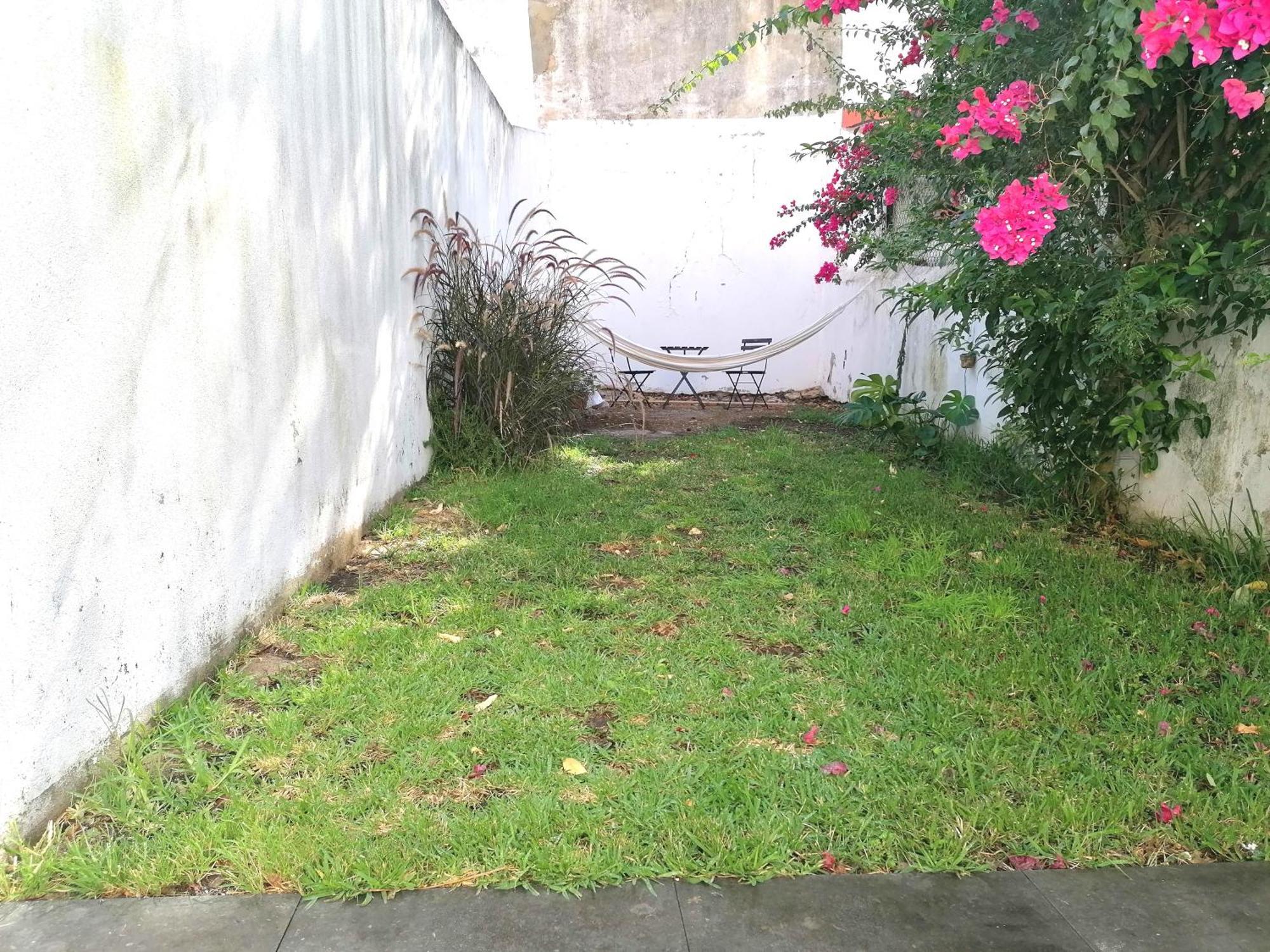Casa Com Jardim Privado Apartment